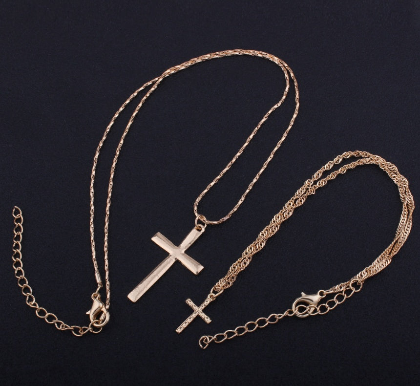 Hot-selling new classic teaching frame Pendant Necklace short necklace jewelry two sets of products