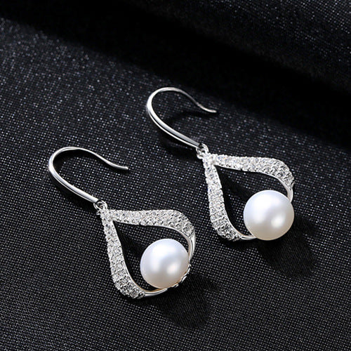 New pearl earrings with water drops